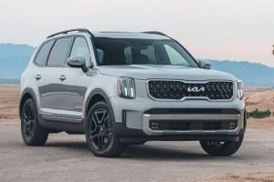 10best-trucks-suvs-2023-kia-telluride-105-1673299910